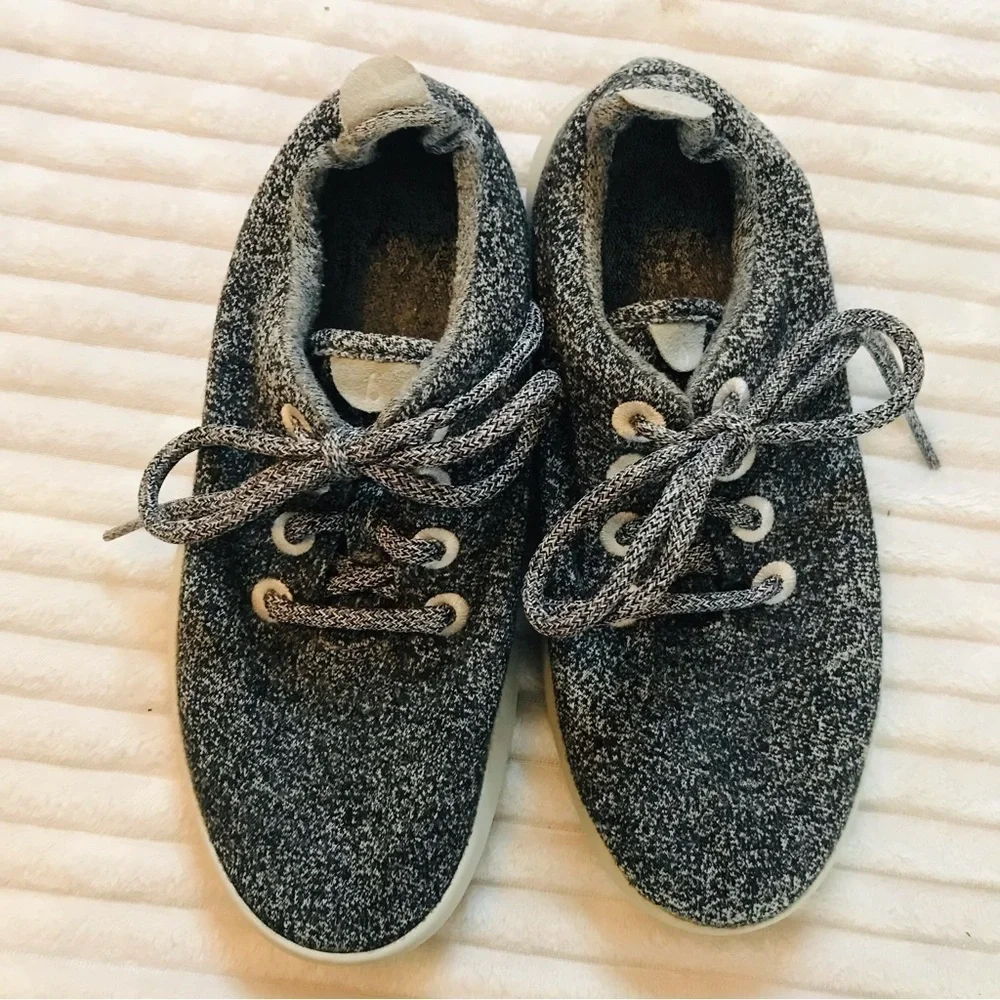 Allbirds Women’s Wool Runners Shoes Sneakers Tennis Shoes Women’s size 6